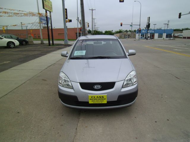 Kia Rio 2008 photo 3