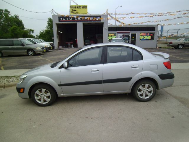 Kia Rio 2008 photo 4