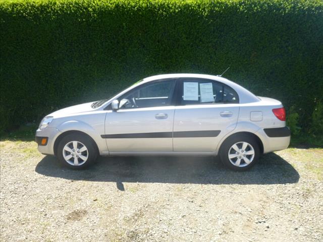 Kia Rio 2009 photo 3