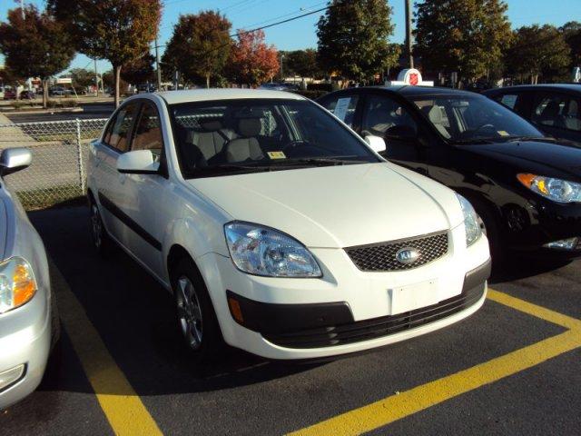 Kia Rio 2009 photo 2