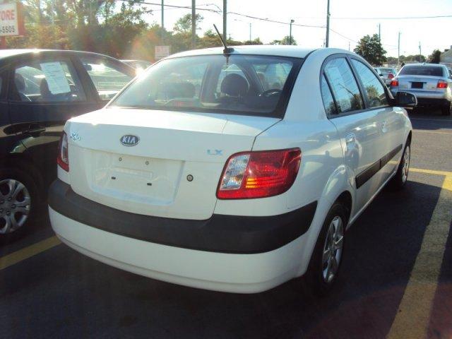 Kia Rio 2009 photo 5