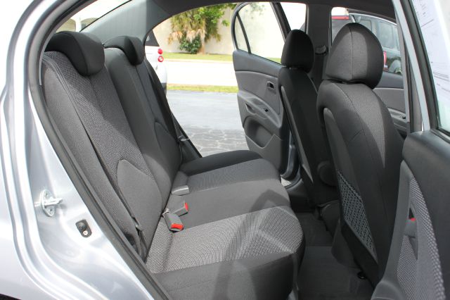 Kia Rio 2009 photo 4