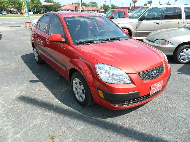 Kia Rio 2009 photo 2