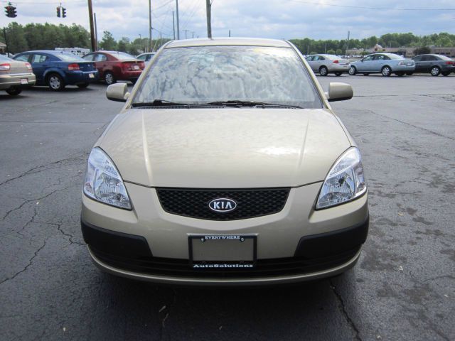 Kia Rio 2009 photo 6