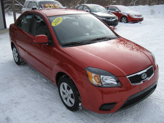 Kia Rio Elk Conversion Van Sedan