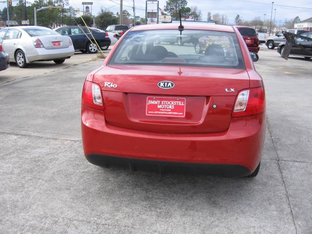 Kia Rio 2010 photo 3