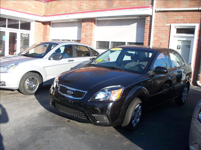 Kia Rio 2010 photo 1