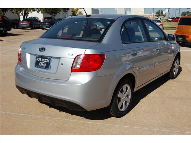 Kia Rio 2011 photo 2