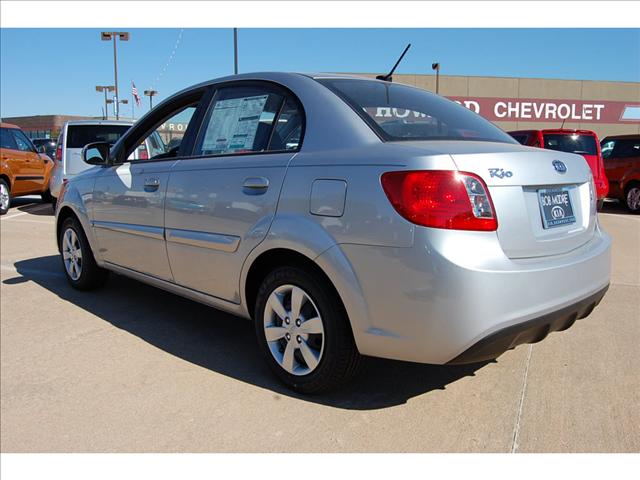 Kia Rio 2011 photo 4