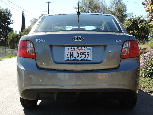 Kia Rio 2011 photo 2