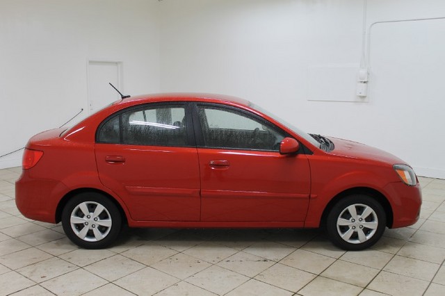 Kia Rio 2011 photo 2