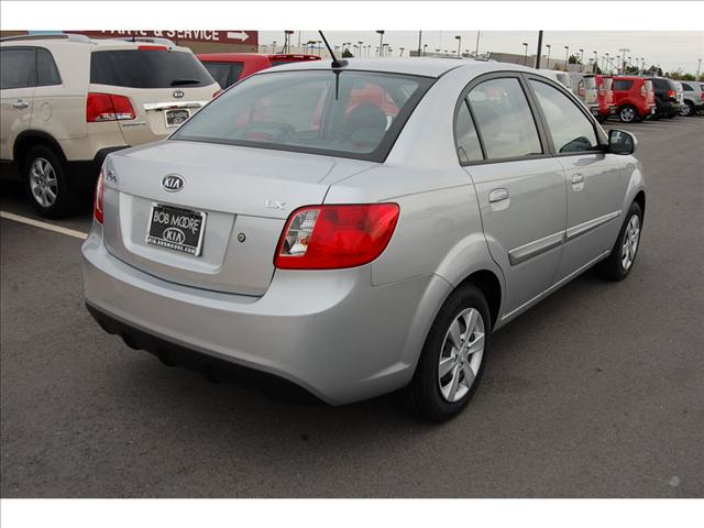 Kia Rio 2011 photo 2