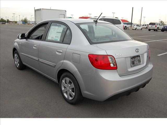 Kia Rio 2011 photo 4