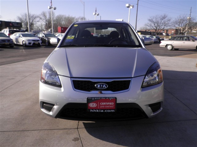 Kia Rio 2011 photo 5