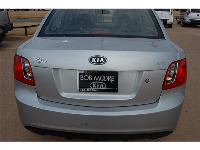 Kia Rio 2011 photo 3