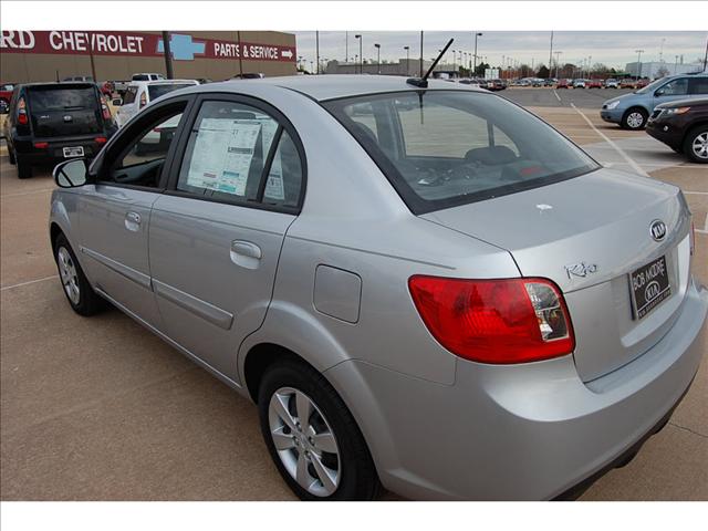 Kia Rio 2011 photo 5