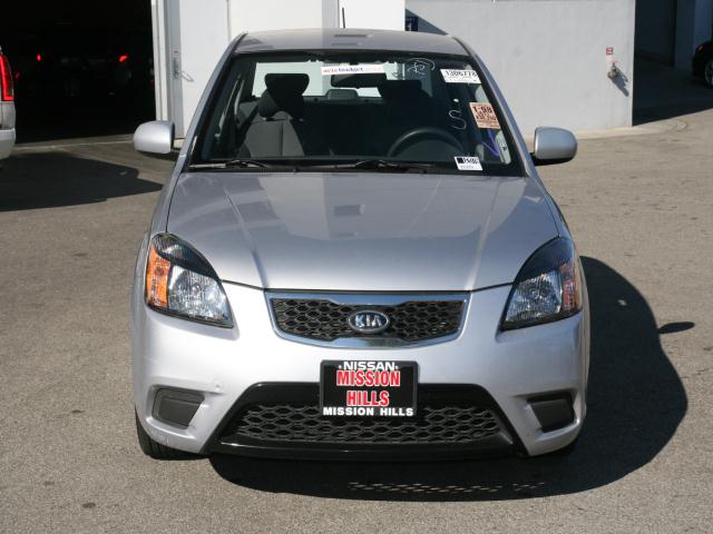 Kia Rio 2011 photo 4