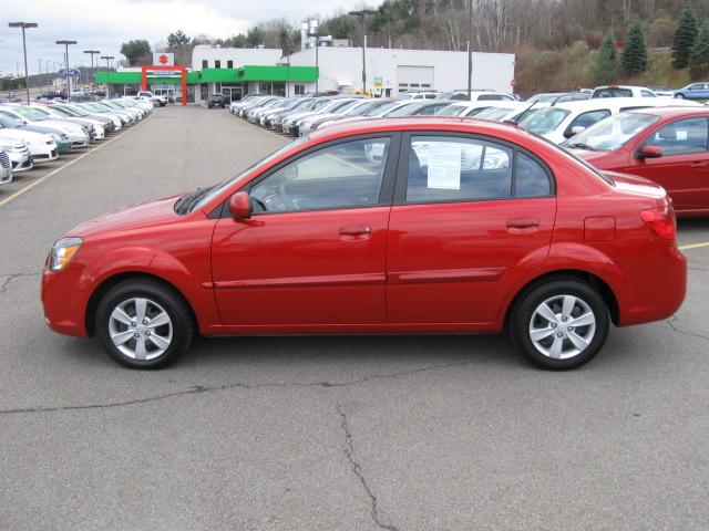 Kia Rio 2011 photo 5