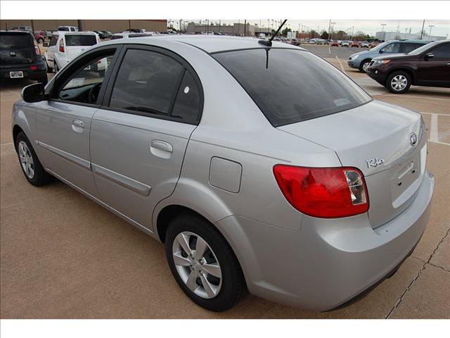 Kia Rio 2011 photo 5