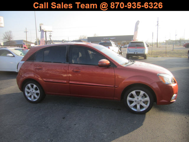 Kia Rio 2011 photo 1