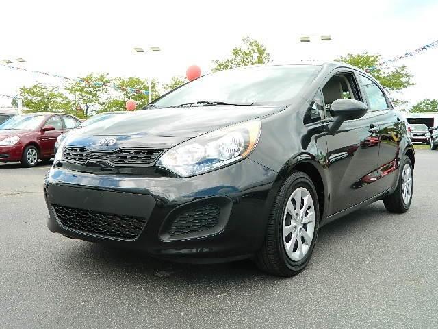 Kia Rio 2012 photo 1