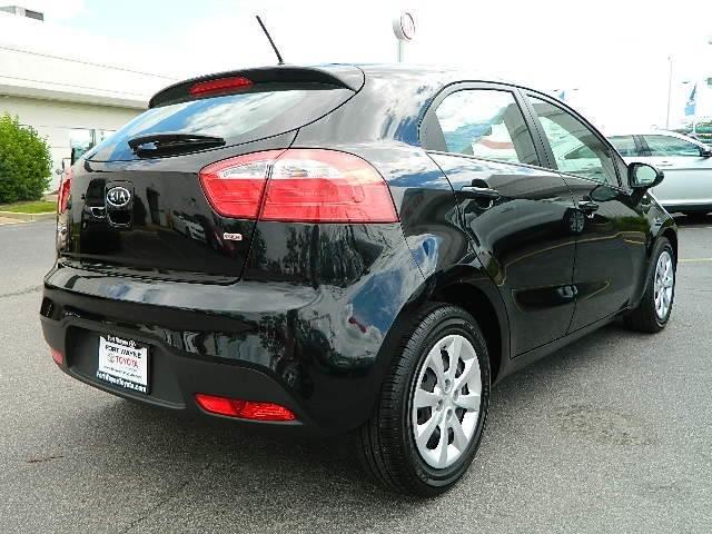 Kia Rio 2012 photo 4