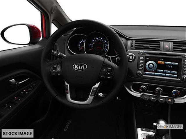 Kia Rio 2013 photo 4