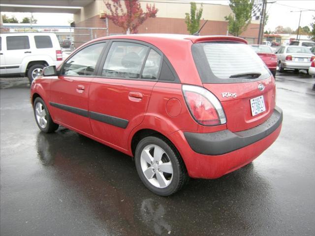 Kia Rio5 2007 photo 2