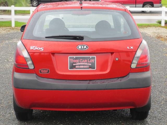 Kia Rio5 2008 photo 4