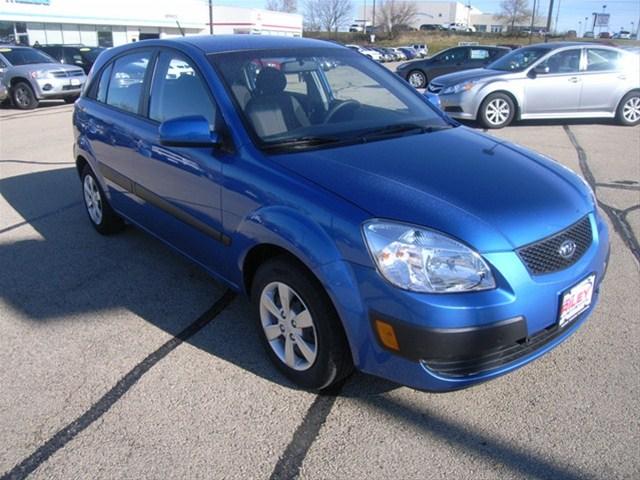 Kia Rio5 2008 photo 2