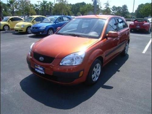 Kia Rio5 2009 photo 1