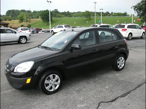 Kia Rio5 2009 photo 2