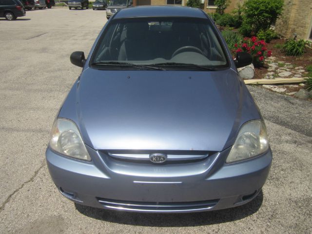 Kia Rio Cinco 2004 photo 8