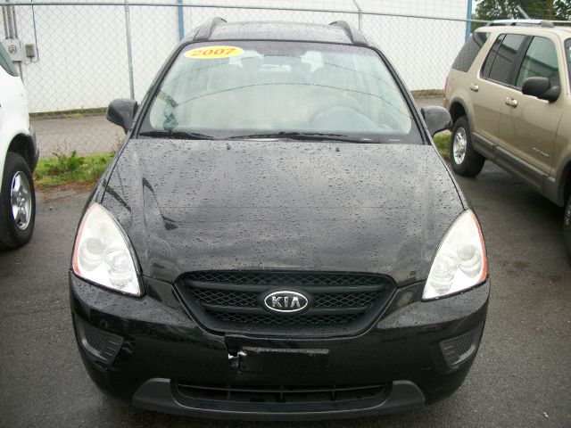 Kia Rondo 2007 photo 1