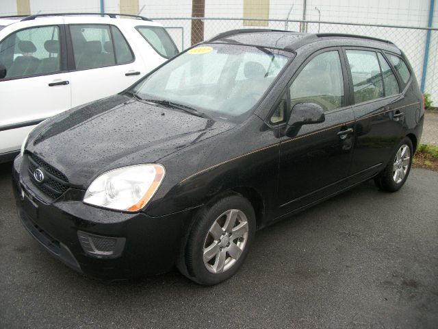 Kia Rondo 2007 photo 2