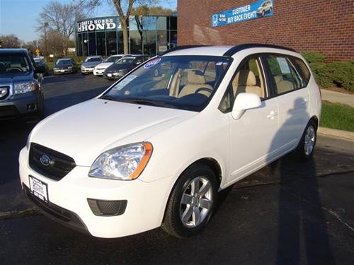 Kia Rondo 2008 photo 2