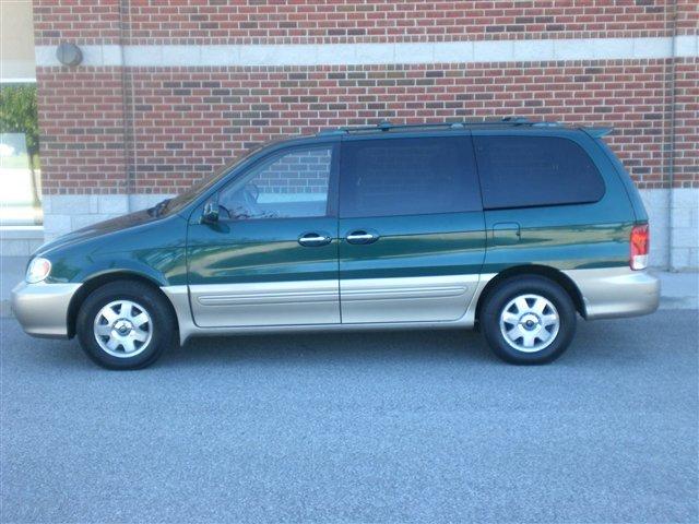 Kia Sedona 2002 photo 3