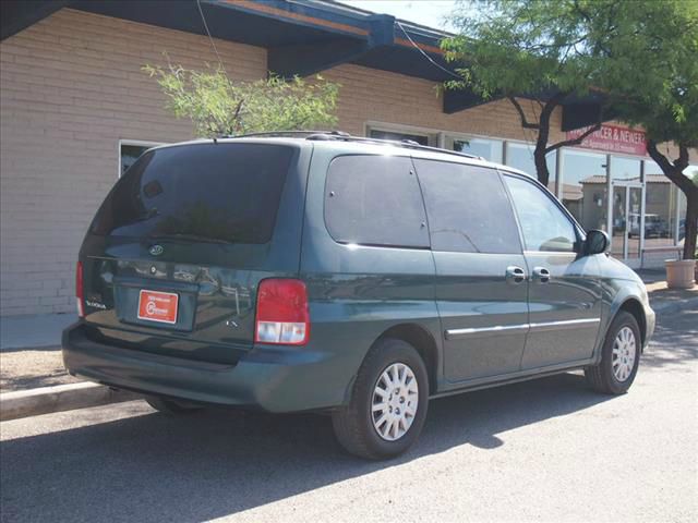 Kia Sedona 2002 photo 1