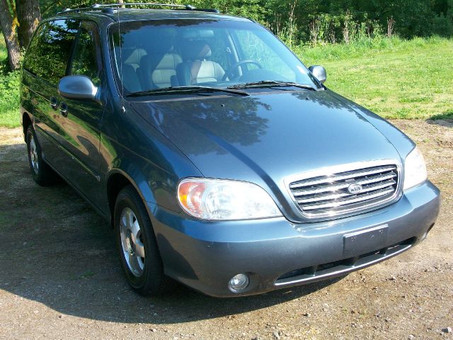 Kia Sedona Open-top MiniVan