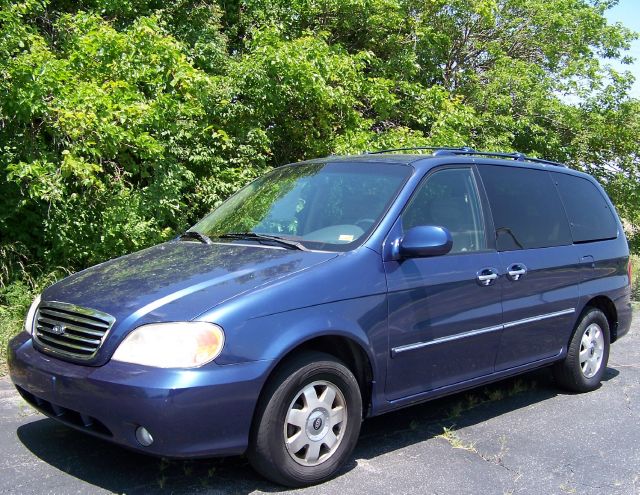 Kia Sedona 2002 photo 2