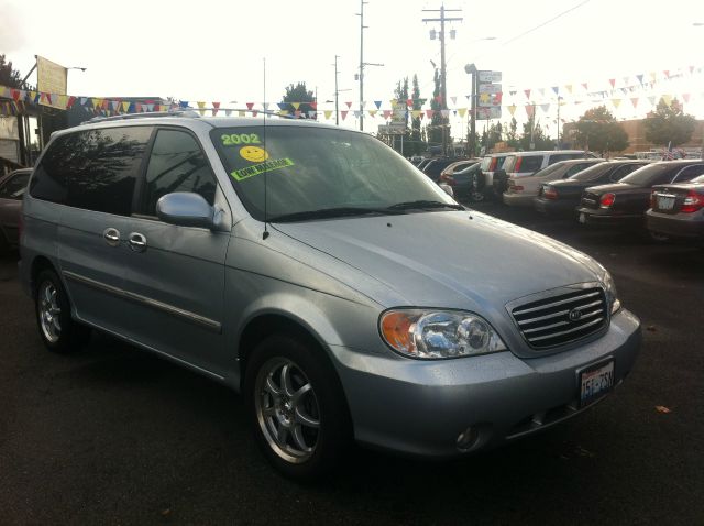 Kia Sedona 2002 photo 2