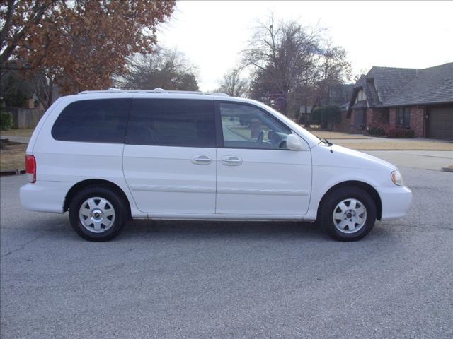 Kia Sedona Open-top MiniVan