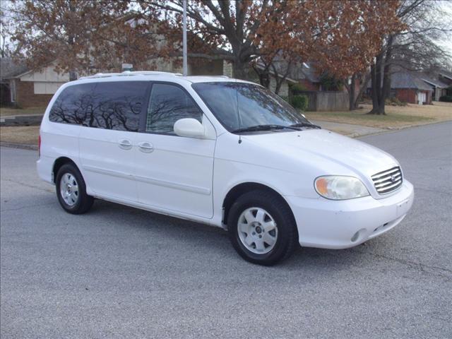 Kia Sedona 2002 photo 1