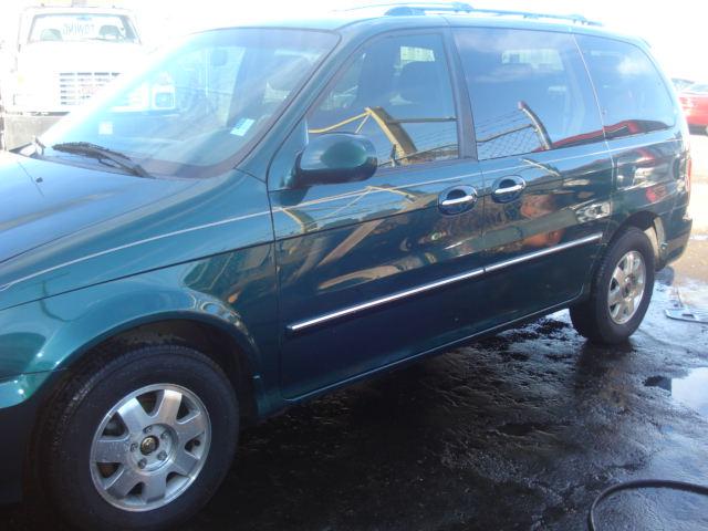 Kia Sedona 2002 photo 1