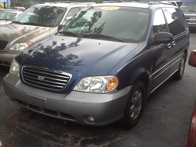 Kia Sedona 2002 photo 1