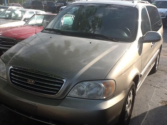 Kia Sedona 2002 photo 2