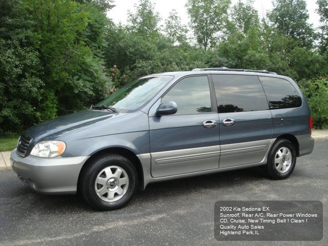 Kia Sedona 2002 photo 3