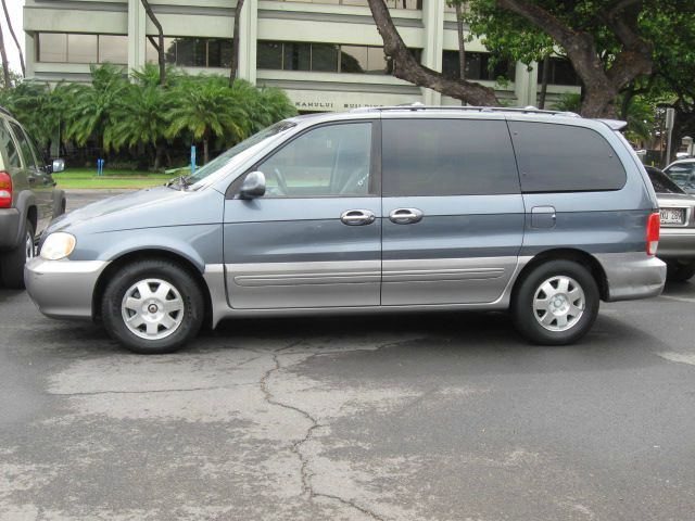 Kia Sedona 2002 photo 1