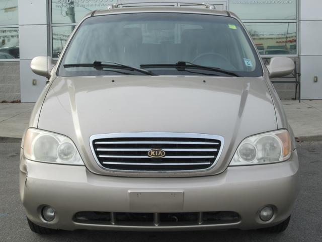 Kia Sedona 2002 photo 5