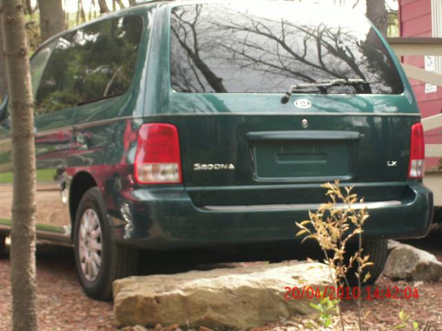 Kia Sedona 2002 photo 3